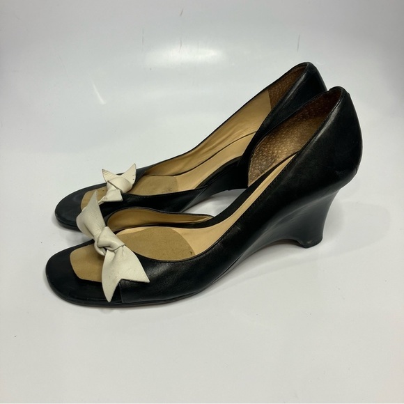 Loft black & cream leather bow pumps size 8.5 - Picture 3 of 7